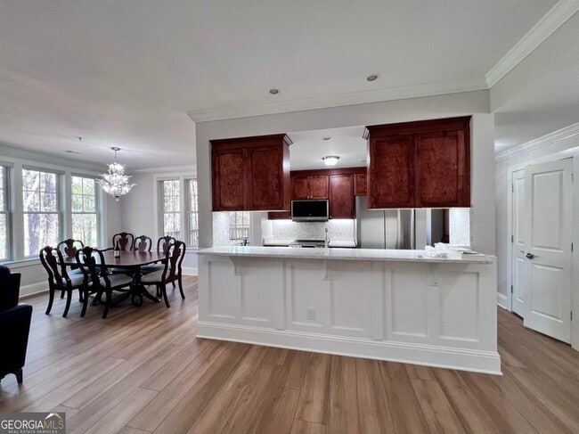 Building Photo - 1040 Creekside