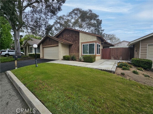 Primary Photo - 14071 Fenton Ln