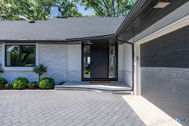 Building Photo - 31 Ralsey Rd S