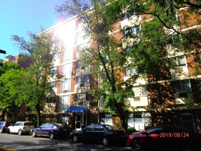 Building Photo - 287 Harvard St