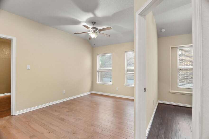 Building Photo - 14528 Prairie Pass