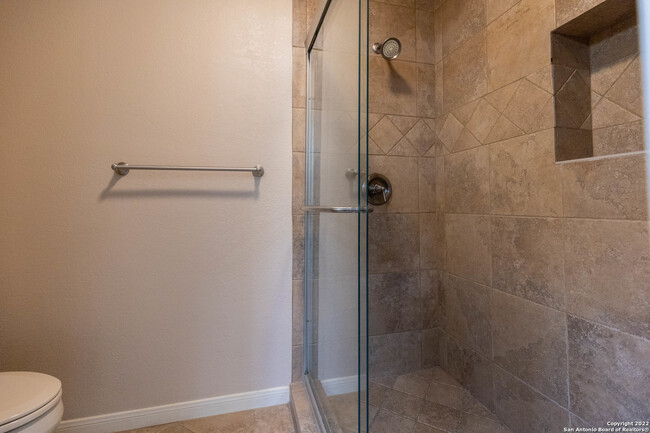 Building Photo - 14110 Vistawood-