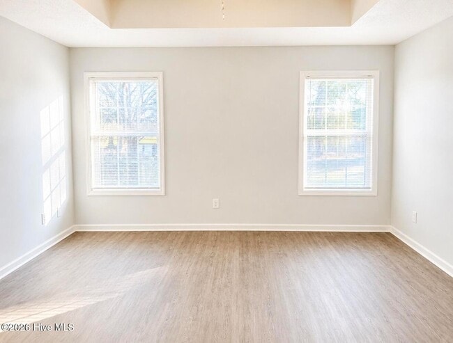 Building Photo - 607 Sunset Oaks Ln