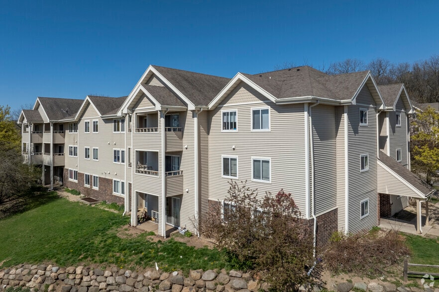 Primary Photo - Madison Estates