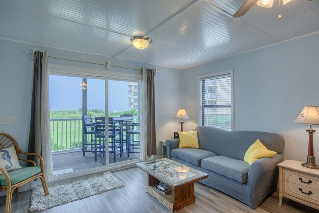 Building Photo - Winter Rental – Ocean View Condo | 2 Bed, ...