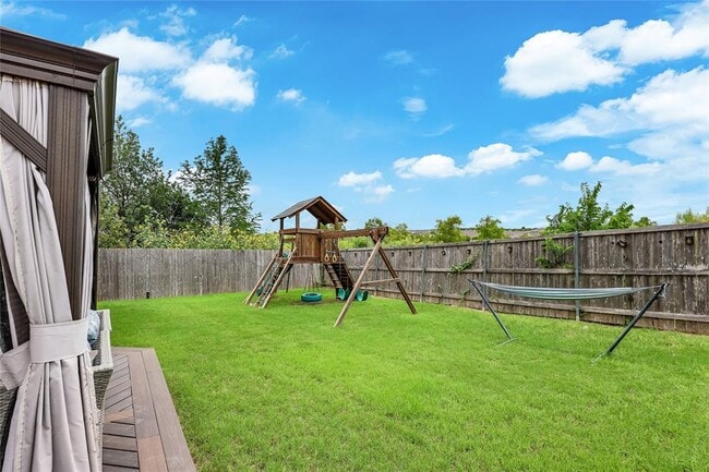Building Photo - 7013 Armagh Dr