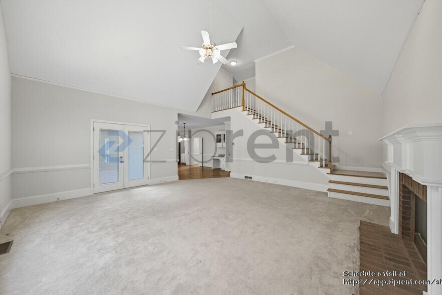 Building Photo - 126 Laurel Ridge Dr