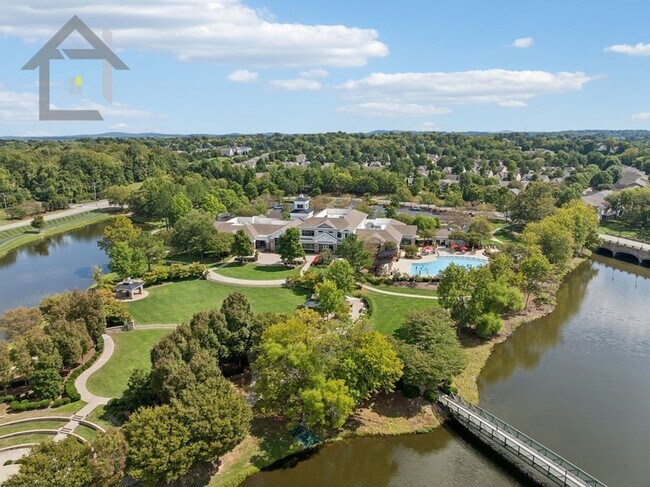 Building Photo - 239 Antebellum Ln