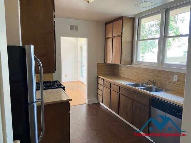 Building Photo - Historical Mare Island Duplex Unit