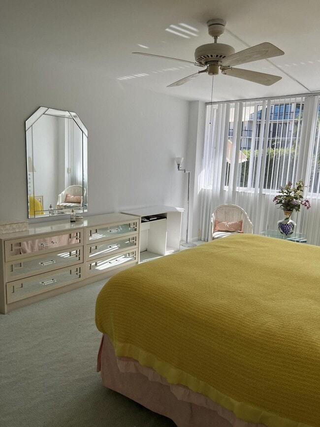 Building Photo - 2773 S Ocean Blvd