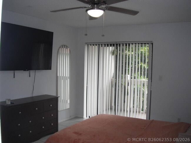 Building Photo - 4169 SW 67th Ave