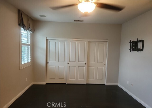 Building Photo - 12377 Hollyhock Dr