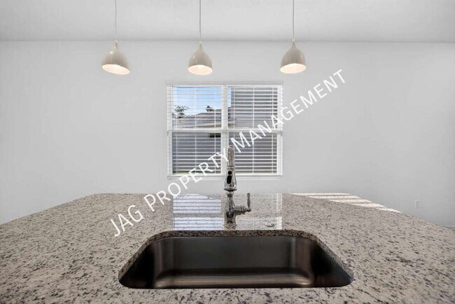 Building Photo - 2199 Emerald Springs Dr