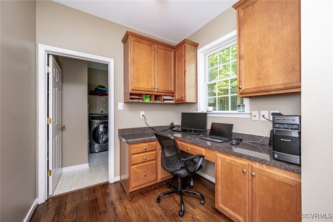 Building Photo - 11107 Manor View Dr