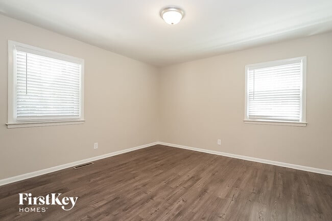 Building Photo - 503 Rosebriar Ct