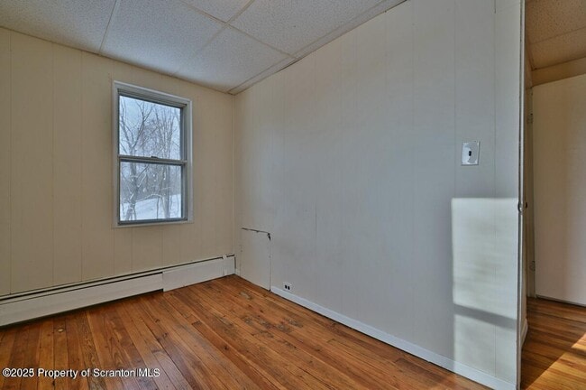 Building Photo - 1307 Wood St