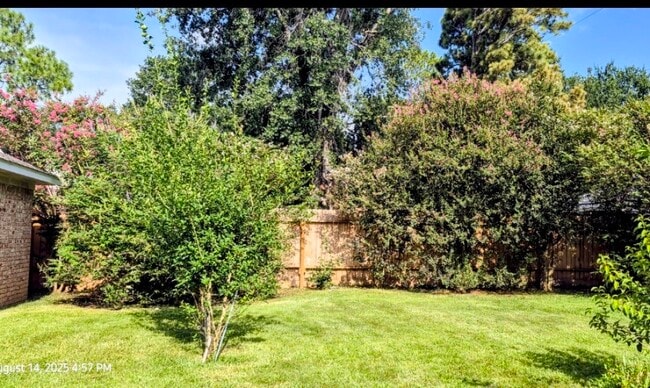 Building Photo - 5455 Kuldell Dr