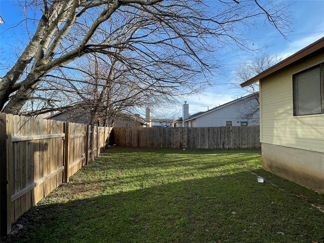 Building Photo - 407 Parkhill Cove