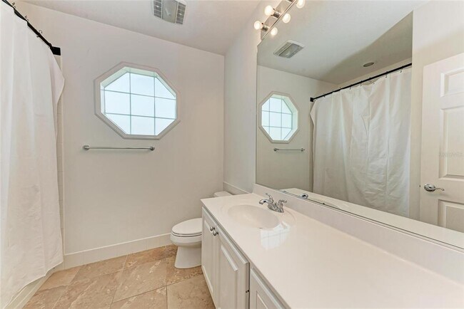 Building Photo - 1501 Napoli Dr W