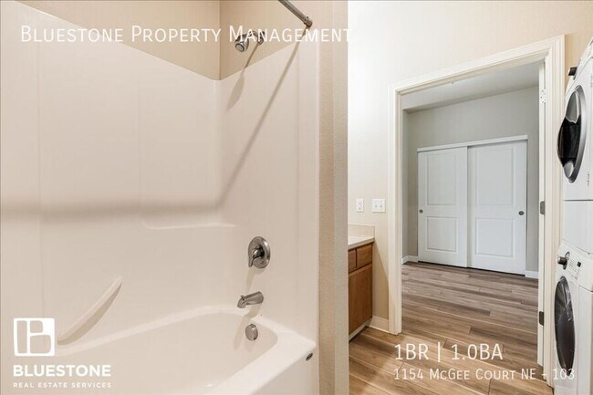 Building Photo - 1154 Mcgee Ct NE