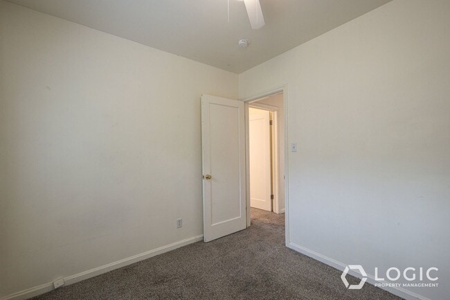 Building Photo - 809 E 50 S