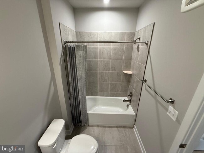 Building Photo - 4395 Peach Lily Ln