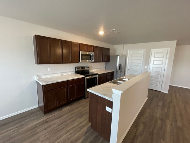Building Photo - Pre-Leasing Now | Beautiful 3 Bed, 2 Bath Home in Siloam Springs | Available June 14