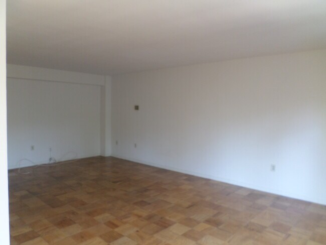 Building Photo - 4600 Connecticut Ave NW