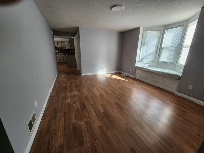 Building Photo - 191 E Main St