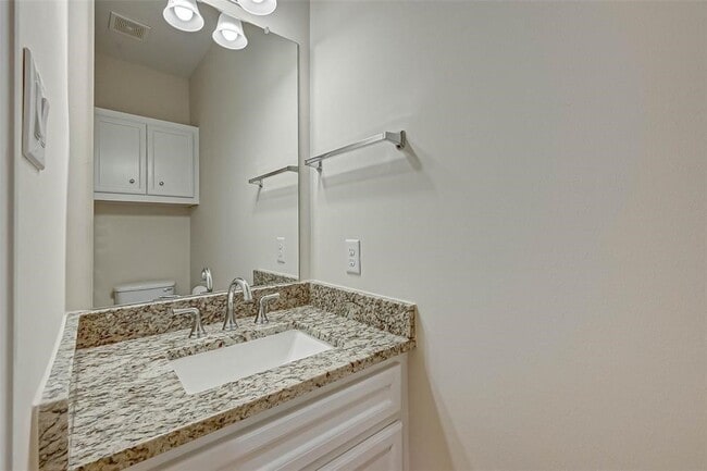 Building Photo - 11609 Main Cypress Dr