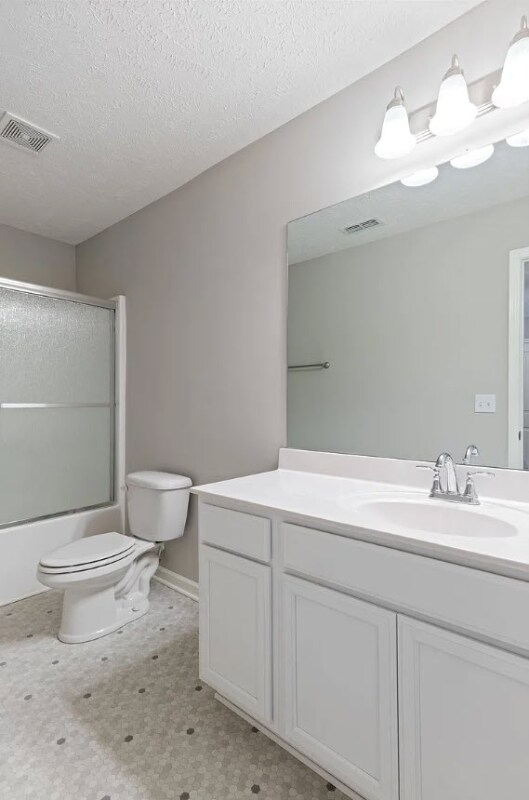 Building Photo - 5243 Normandy Cob Dr