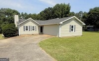 Building Photo - 32 Russell Ln