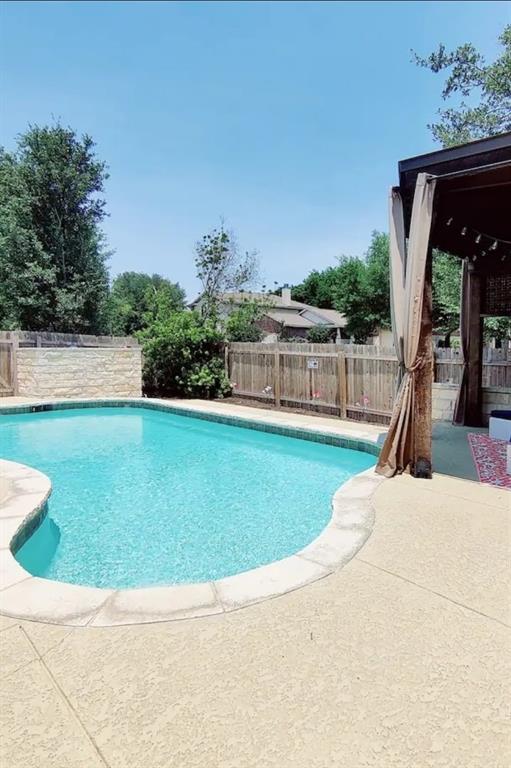 Building Photo - 1701 Strobel Ln