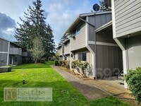 Building Photo - 1408 NE 186th Ave
