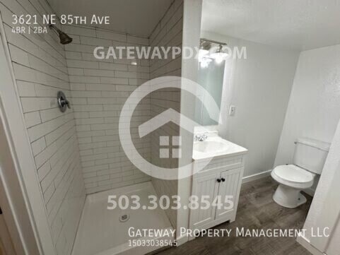 Building Photo - 3621 NE 85th Ave