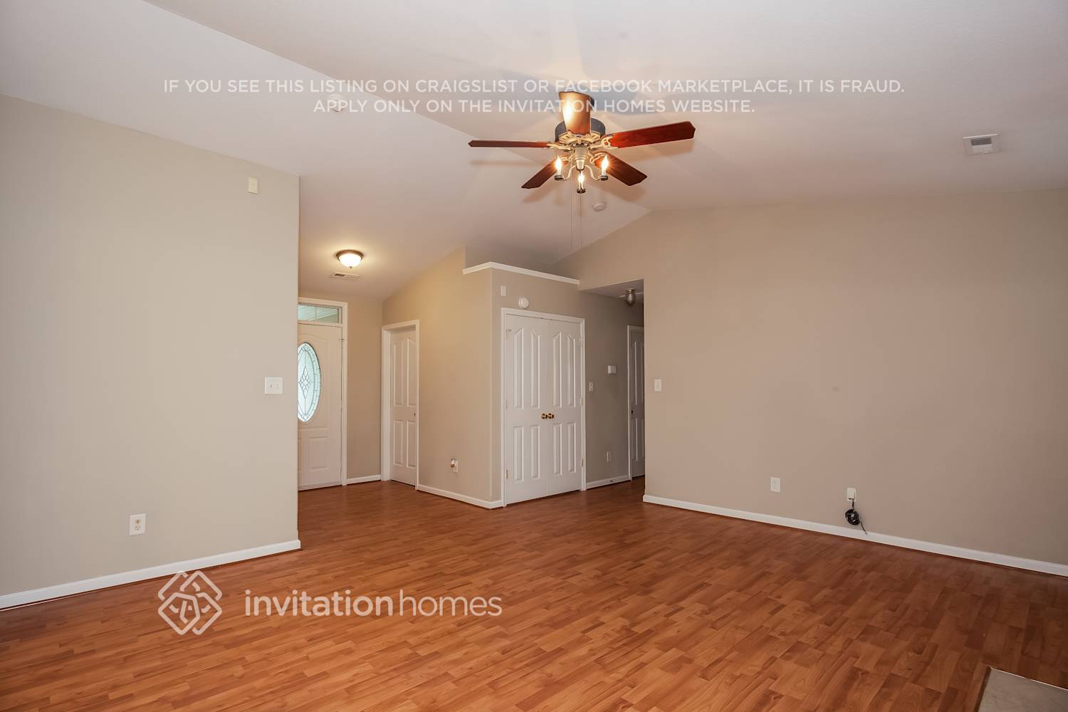 Building Photo - 5733 Shining Oak Ln