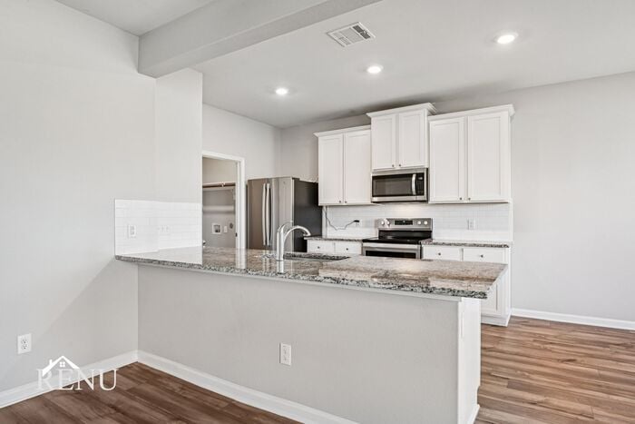 Building Photo - 1040 Wheatfield Ln