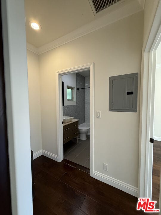 Building Photo - 735 S Citrus Ave