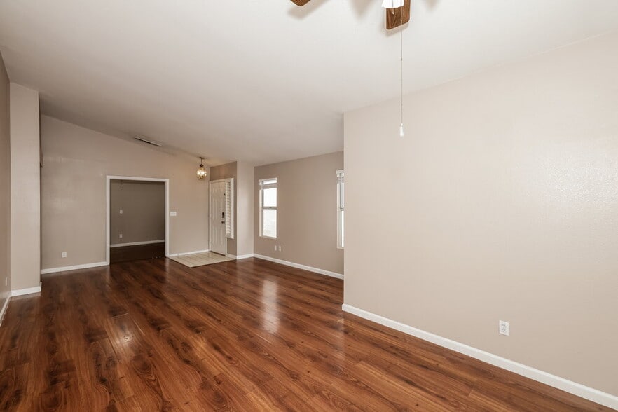 Building Photo - 6125 Wild Berry Dr