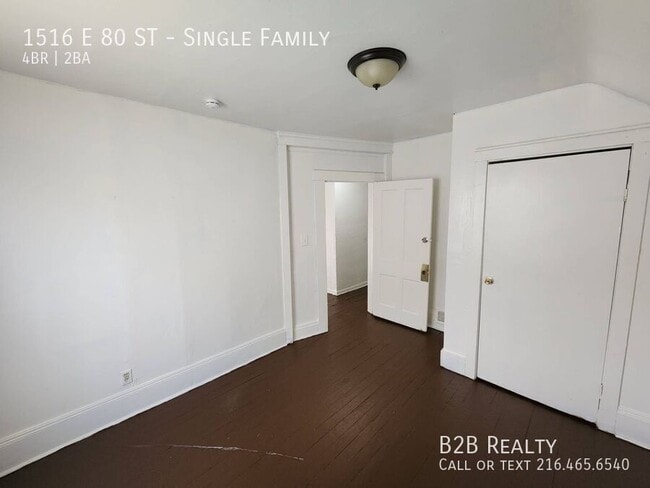 Building Photo - 1516 E 80th St