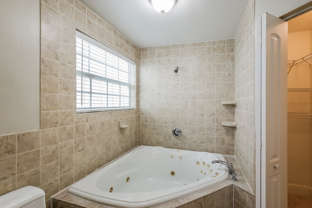 Building Photo - 15045 SW 108th Terrace