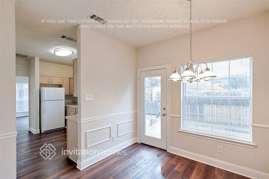 Building Photo - 5507 Bradley Ct