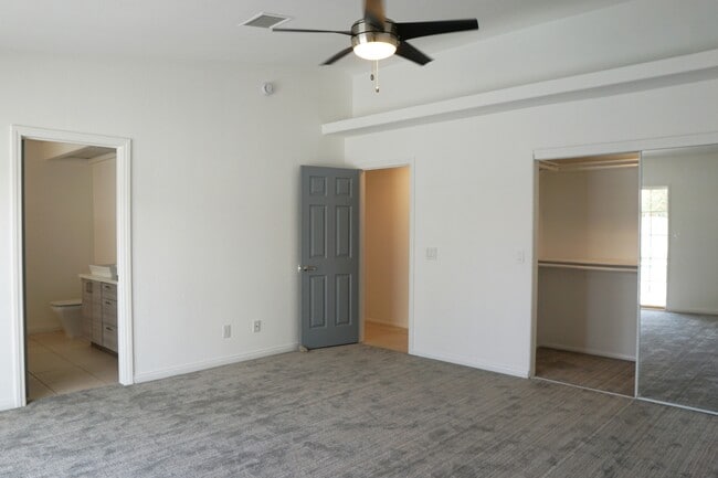 Building Photo - 67670 Ovante Rd