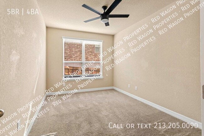 Building Photo - 28915 Gooseberry-