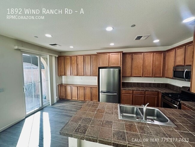 Building Photo - 1892 Wind Ranch Rd