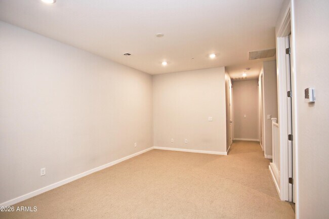 Building Photo - 3855 S McQueen Rd