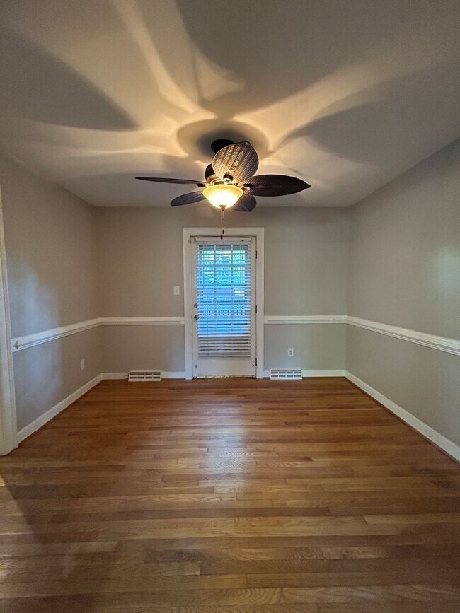 Building Photo - 10012 Copperwood Ct