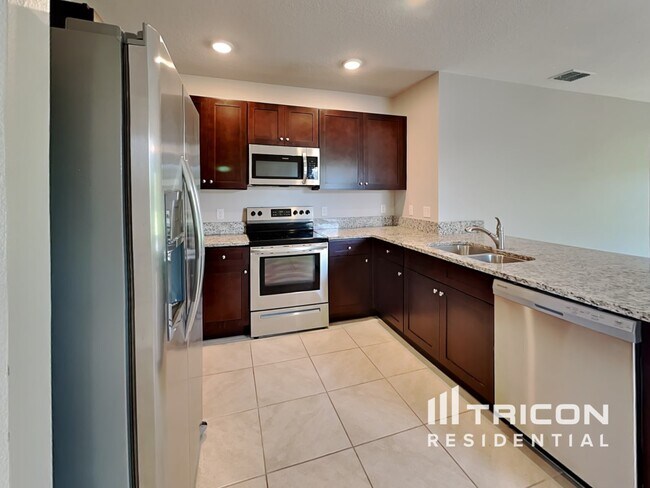 Building Photo - 3086 Timber Hawk Circle Ocoee FL