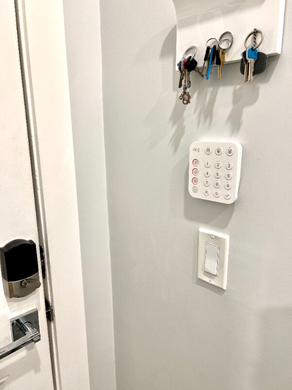 Building Photo - 326 Chelsea St