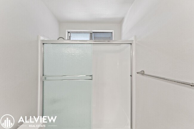 Building Photo - 17972 Baron Cir